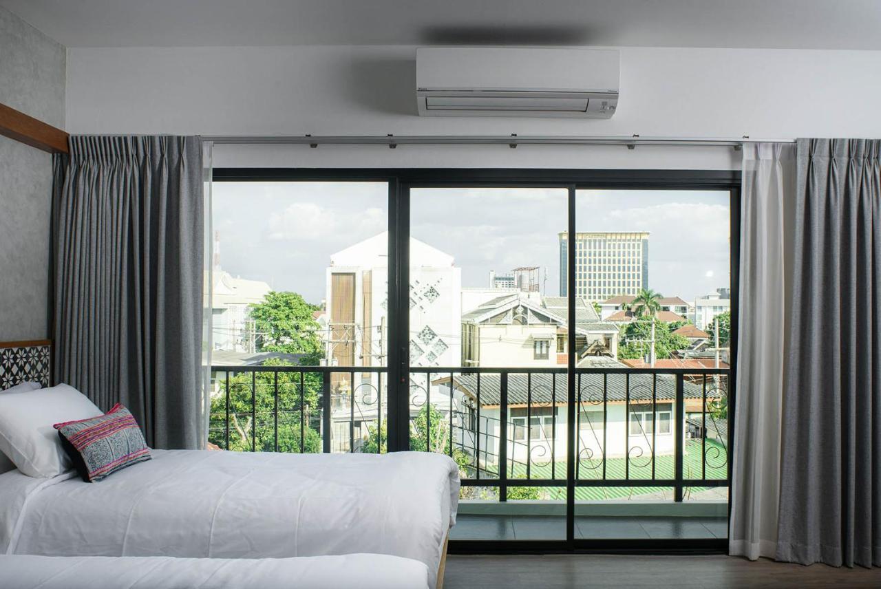 Himku Hotel - Adult Only Chiang Mai Exteriör bild